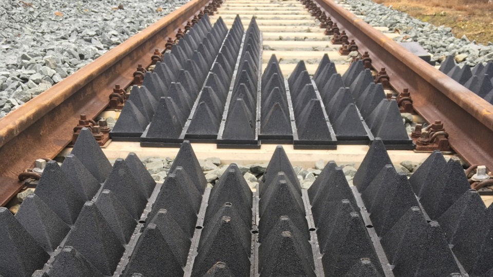 Railpro pyramid panel, source: RailPro