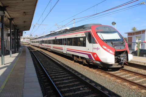 Renfe train in Cádiz