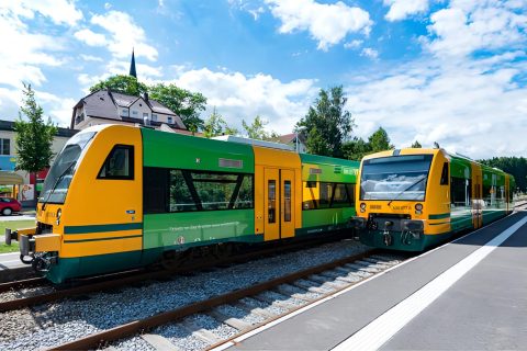 The current diesel trains of the Waldbahn