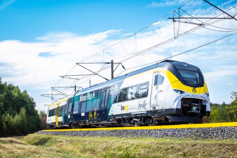 The Mireo Plus H on the Siemens test track in Wildenrath