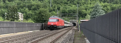 SBB train in the Hauenstein Basistunnel