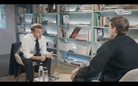 Emmanuel Macron was interviewed by journalist and youtuber Hugo Travers, host of the "Hugo décrypte" channel.