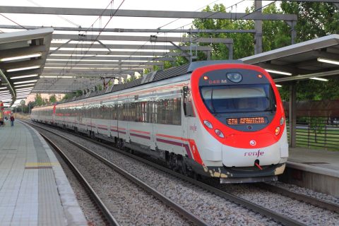 Civia train at the station El Casar