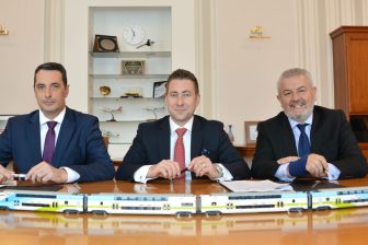 Left to right: Georgi Gvozdeykov, Minister of Transport and Communications of the Republic of Bulgaria; Philipp Brunner, Member of the Executive Board of Stadler, Vice President of Division Central Europe; Željko Davidović, Sales Manager Central and Eastern Europe at Stadler.